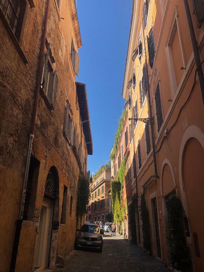 Romenjoy Colosseo Buitenkant foto