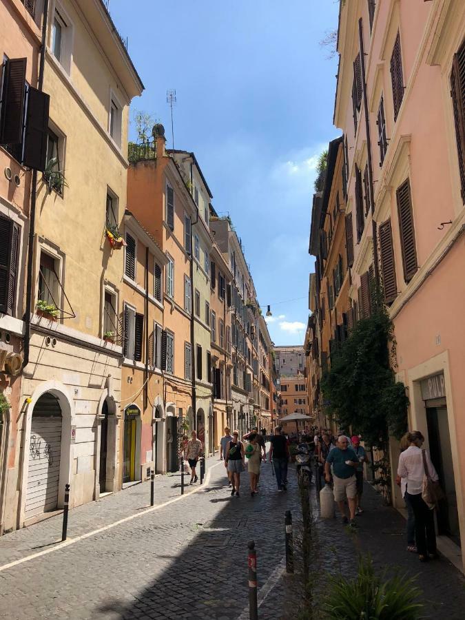 Romenjoy Colosseo Buitenkant foto